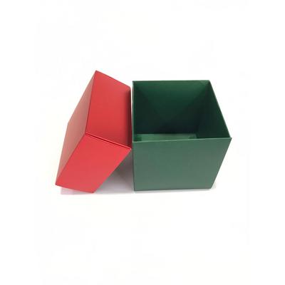 10x10x10 FULL KIRMIZI KAPAKLI YEŞİL KUTU