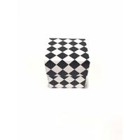 10x10x10 SİYAH BEYAZ DAMA KUTU