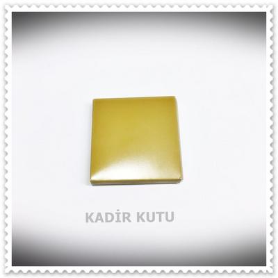 4x4x1 CM MADLEN TEKLİ ÇİKOLATA KUTUSU GOLD 25 ADETLİ