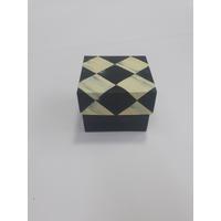8x8x6 Dama Kapaklı Alt Siyah Kutu