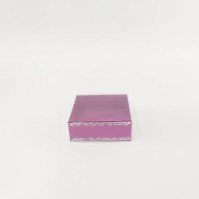 8x8x3 Gümüş Yaldızlı Mor Kutu