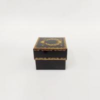 8x8x6 Altın Yaldızlı Siyah Kutu