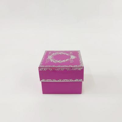 8x8x6 Gümüş Yaldızlı Mor Kutu